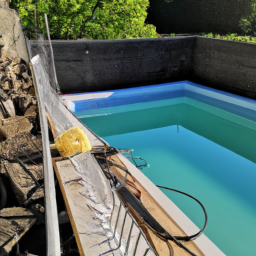 Piscine Extérieure à Coque : Élégance et Facilité d'Entretien Gap